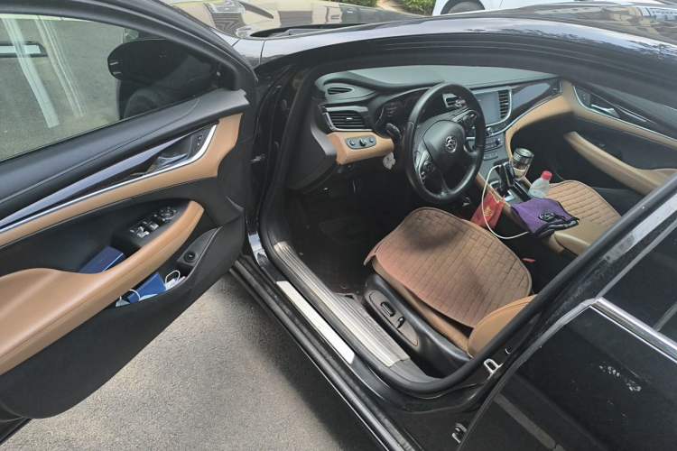 Used Buick LaCrosse 2016 20T Elite Edition Driver Seat