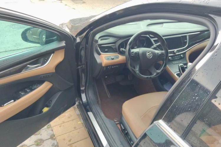 Used Buick LaCrosse 2016 20T Luxury Model Driver Seat