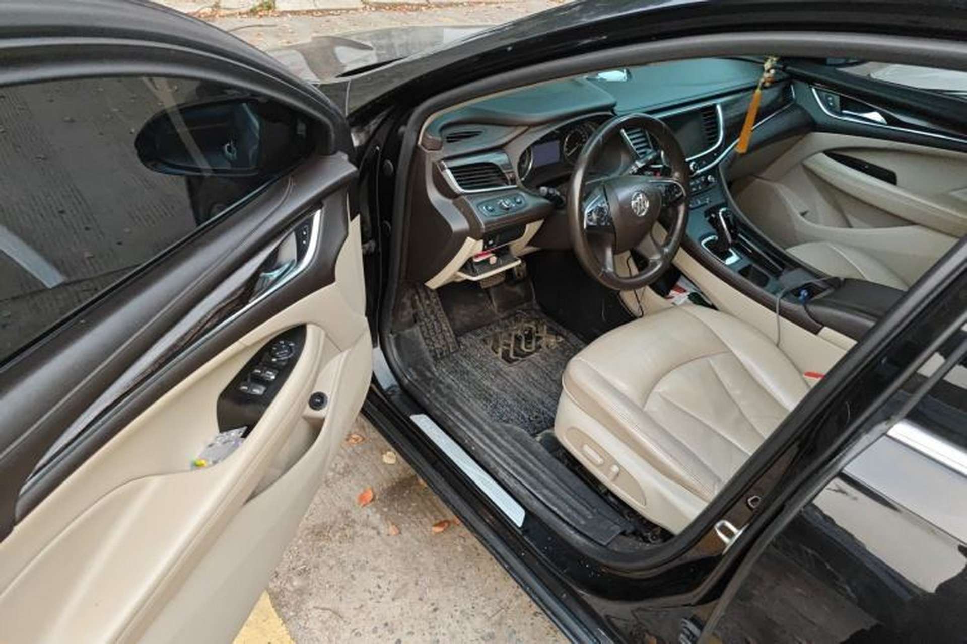 Used Buick LaCrosse 2016 Revised 20T Leading Edition Driver Seat