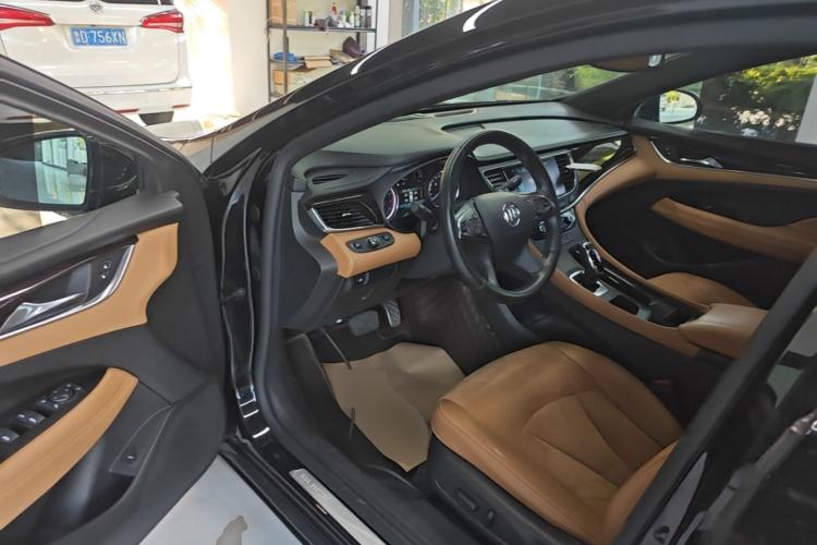 Used Buick LaCrosse 2016 20T Elite Edition Driver Seat