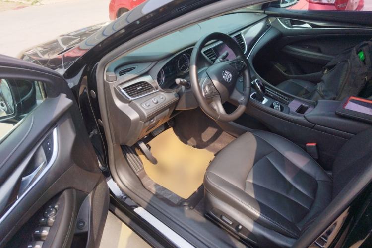 Used Buick LaCrosse 2016 20T Elite Edition Driver Seat