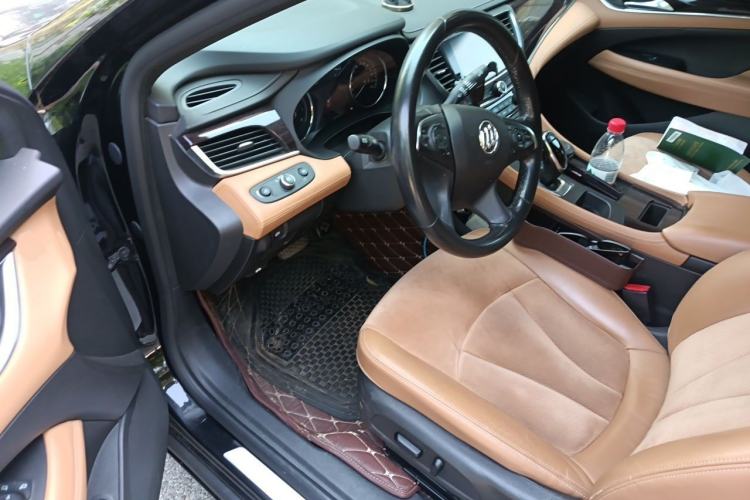 Used Buick LaCrosse 2016 28T Premium Edition Driver Seat