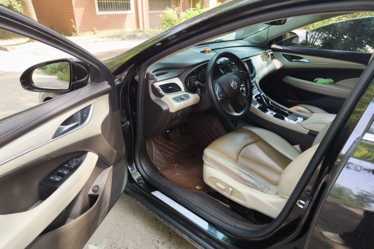 Used Buick LaCrosse 2016 30H Elite Edition Driver Seat