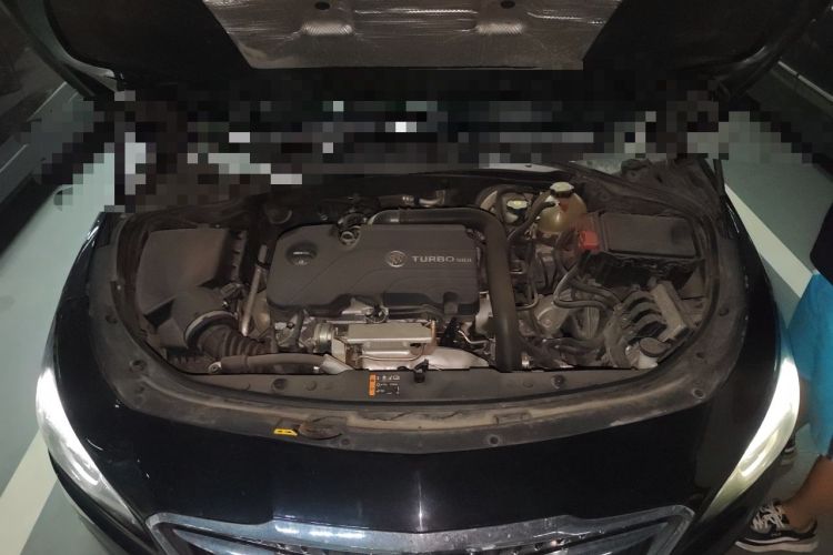 Used Buick LaCrosse 2016 20T Elite Edition Engine Bay