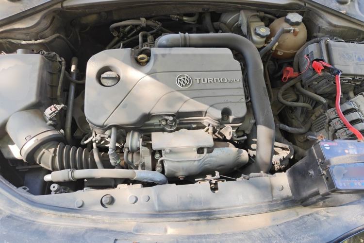 Used Buick LaCrosse 2016 20T Elite Edition Engine Bay