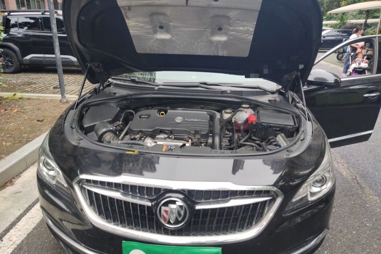 Used Buick LaCrosse 2016 20T Elite Edition Engine Bay