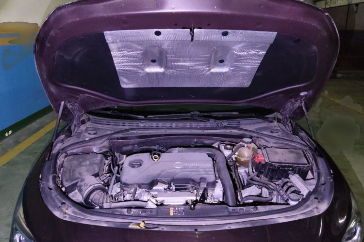 Used Buick LaCrosse 2016 20T Elite Edition Engine Bay