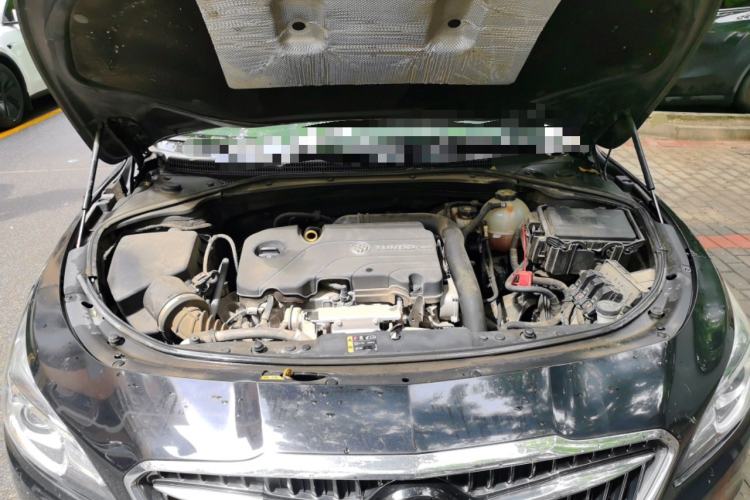 Used Buick LaCrosse 2016 20T Elite Edition Engine Bay