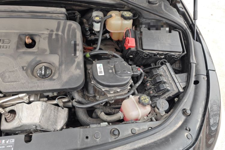 Used Buick LaCrosse 2016 30H Elite Edition Engine Bay Left