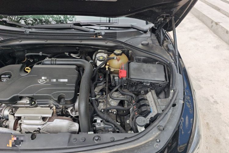 Used Buick LaCrosse 2016 20T Elite Edition Engine Bay Left