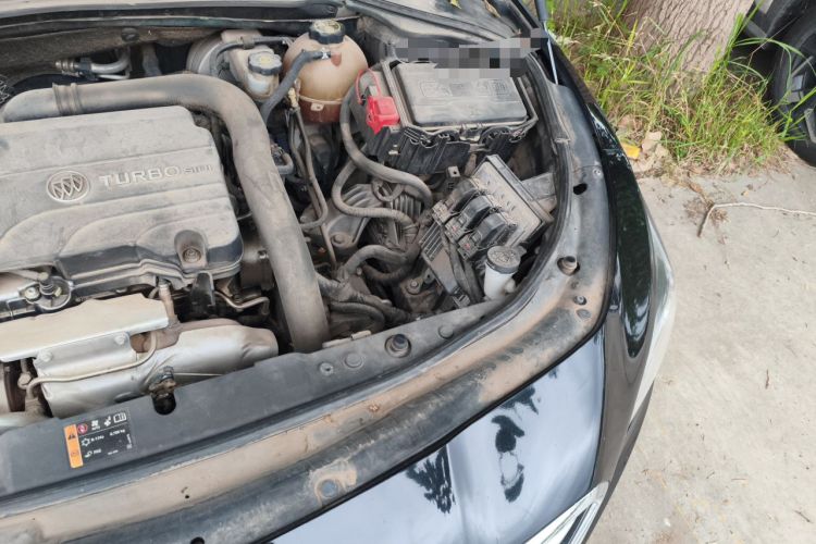 Used Buick LaCrosse 2016 20T Elite Edition Engine Bay Left