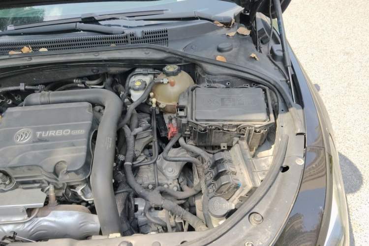 Used Buick LaCrosse 2016 20T Leading Model Engine Bay Left