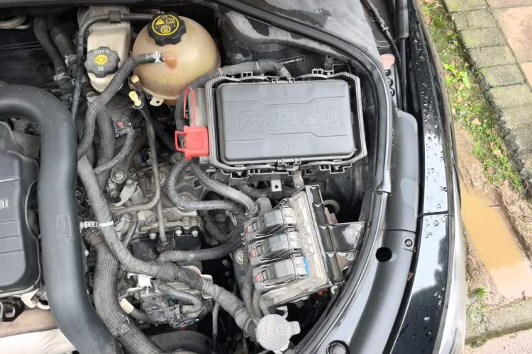 Used Buick LaCrosse 2016 20T Luxury Model Engine Bay Left