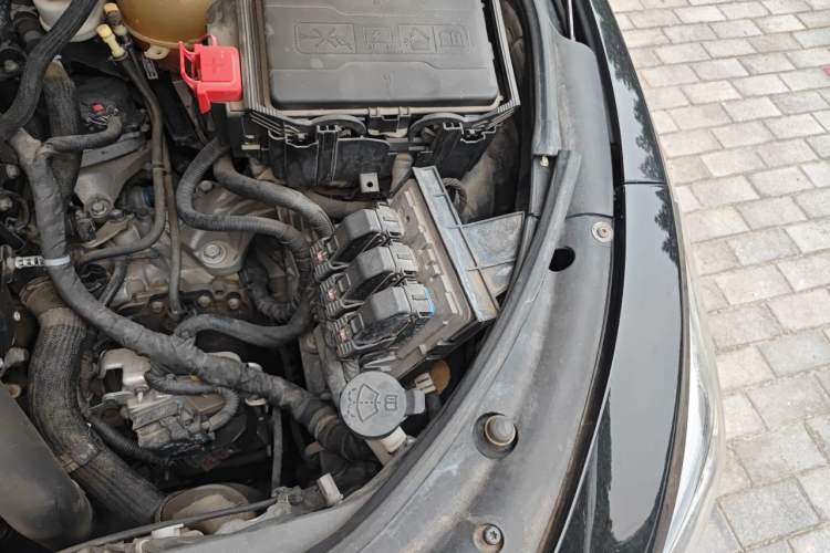 Used Buick LaCrosse 2016 Revised 20T Leading Edition Engine Bay Left