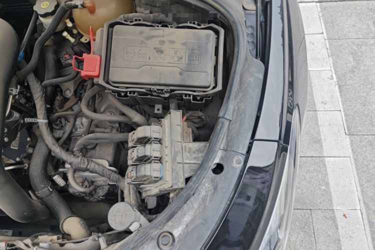 Used Buick LaCrosse 2016 20T Elite Edition Engine Bay Left