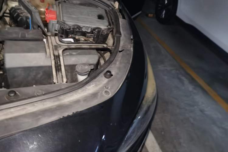 Used Buick LaCrosse 2016 28T Flagship Model Engine Bay Left