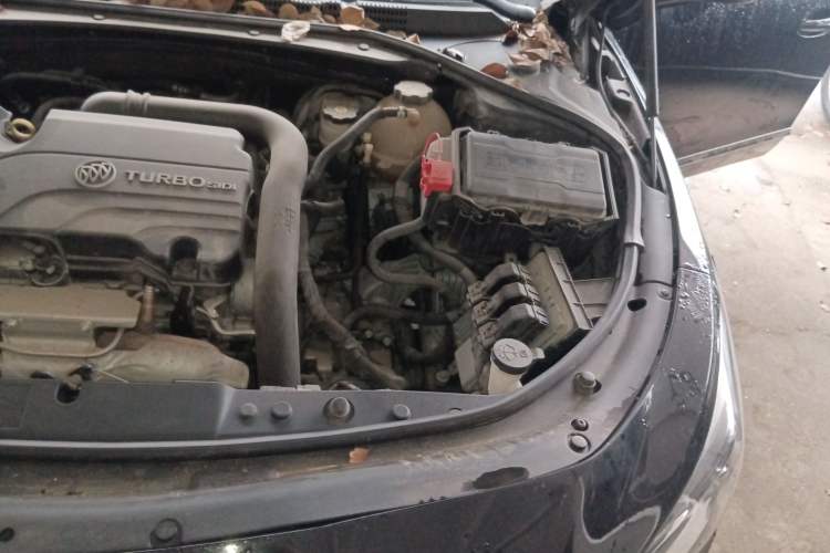 Used Buick LaCrosse 2016 20T Leading Model Engine Bay Left