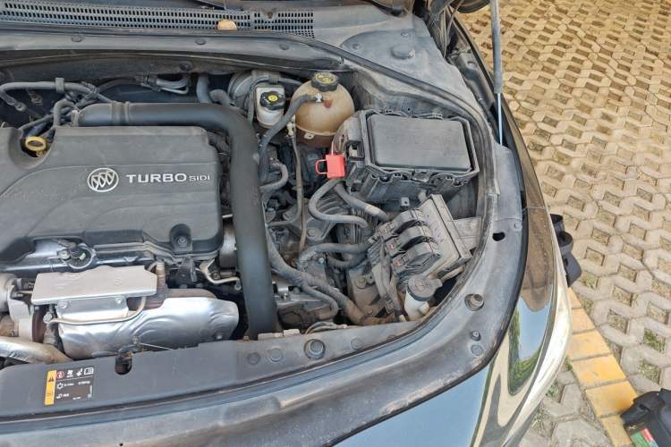 Used Buick LaCrosse 2016 Revised 20T Leading Edition Engine Bay Left