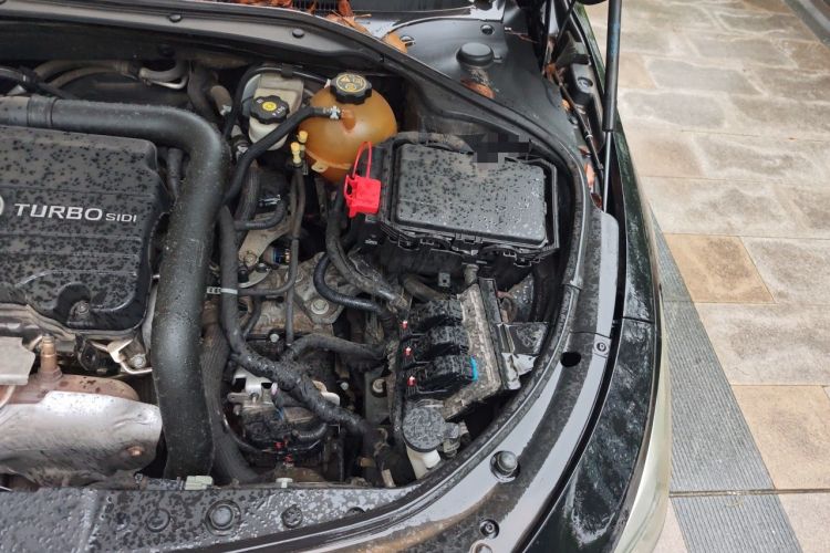 Used Buick LaCrosse 2016 20T Elite Edition Engine Bay Left