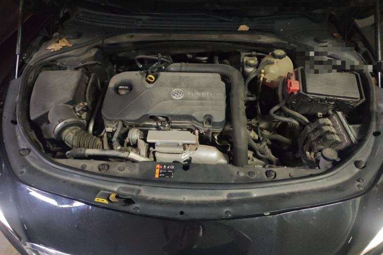 Used Buick LaCrosse 2016 20T Elite Edition Engine Bay