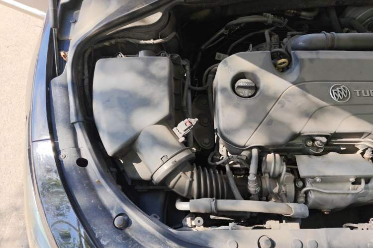 Used Buick LaCrosse 2016 20T Elite Edition Engine Bay Right