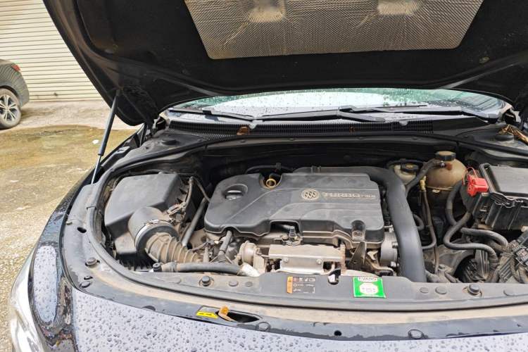 Used Buick LaCrosse 2016 20T Elite Edition Engine Bay Right