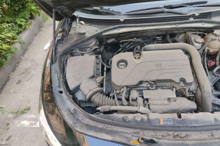 Used Buick LaCrosse 2016 Revised 20T Leading Edition Engine Bay Right