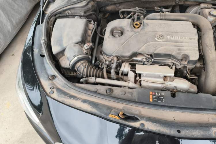 Used Buick LaCrosse 2016 20T Elite Edition Engine Bay Right
