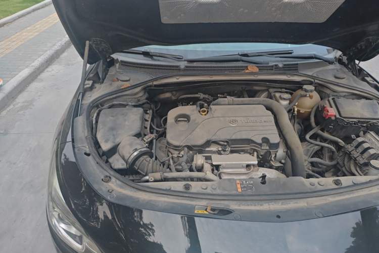 Used Buick LaCrosse 2016 20T Elite Edition Engine Bay Right