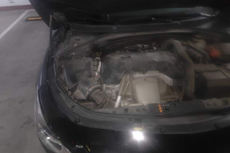 Used Buick LaCrosse 2016 28T Elite Model Engine Bay Right