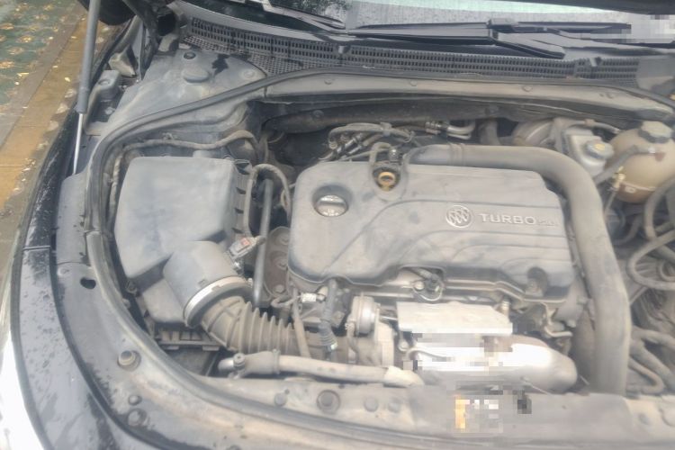 Used Buick LaCrosse 2016 20T Luxury Model Engine Bay Right