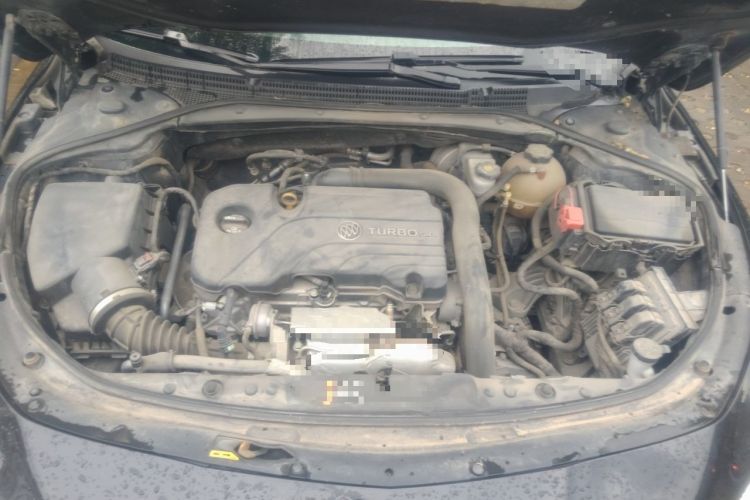 Used Buick LaCrosse 2016 20T Luxury Model Engine Bay