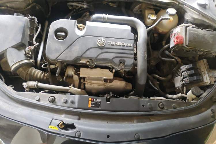 Used Buick LaCrosse 2016 20T Luxury Model Engine Bay