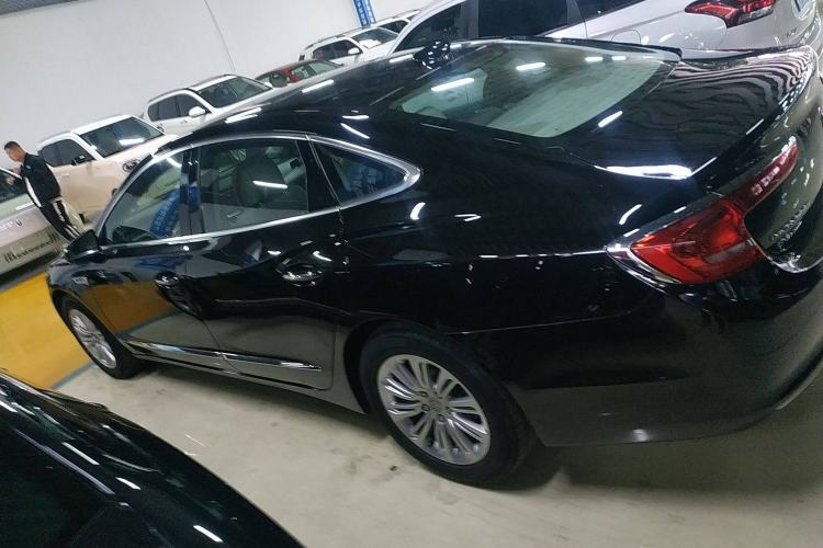 Used Buick LaCrosse 2016 30H Elite Edition Exterior 3