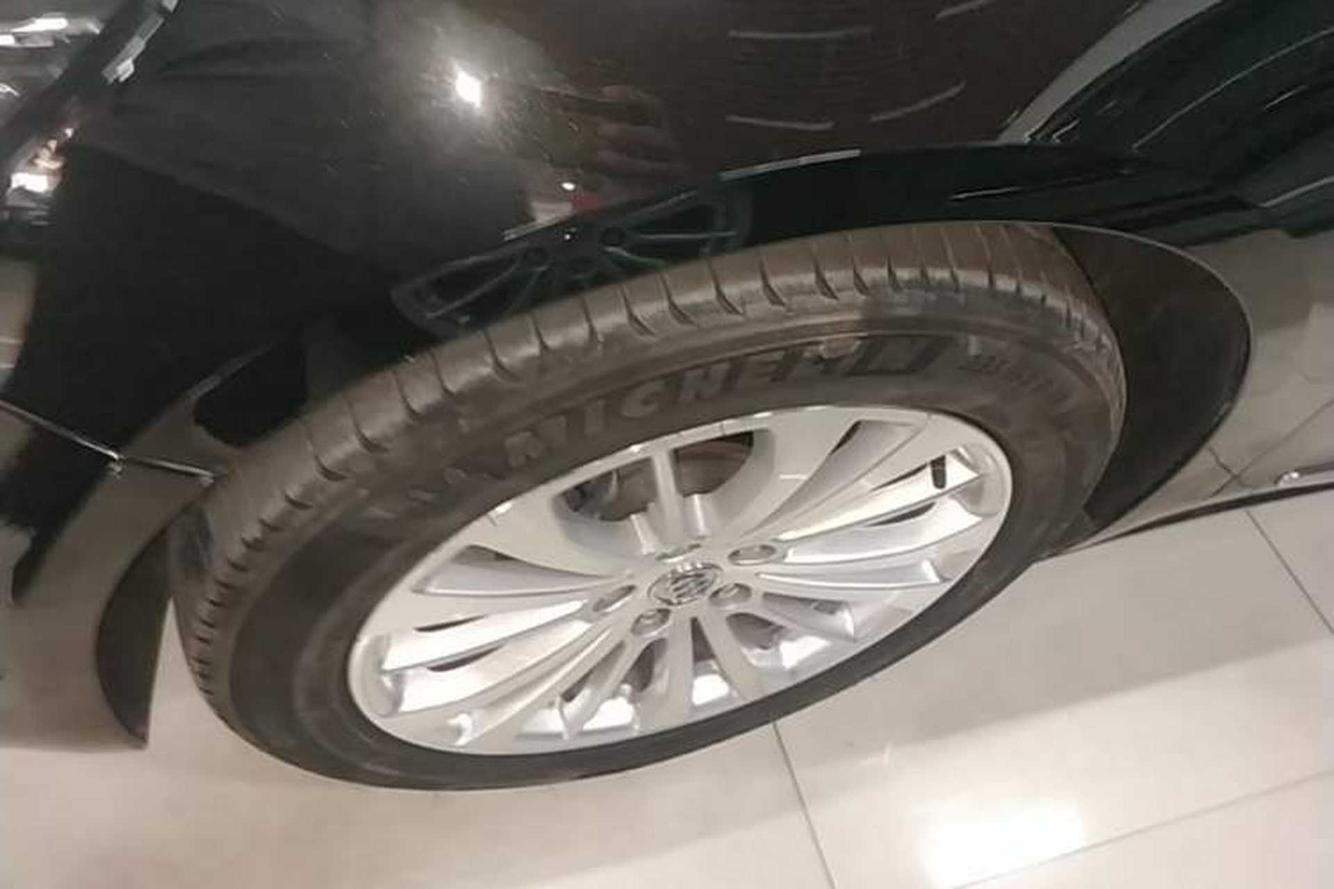 Used Buick LaCrosse 2016 28T Luxury Version Exterior 4