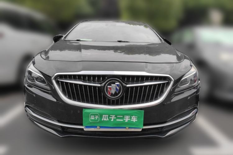 Used Buick LaCrosse 2016 28T Luxury Version Front