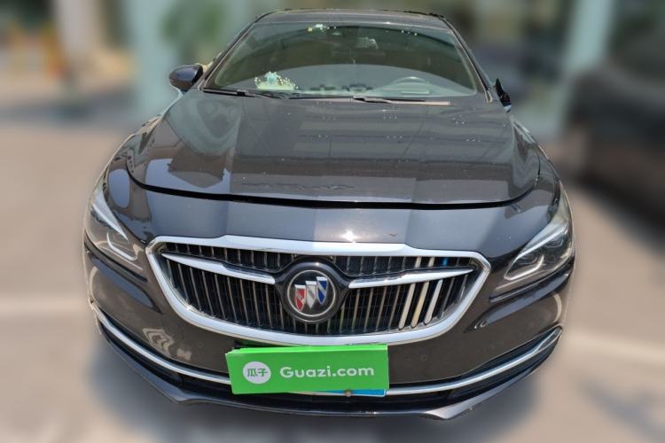Used Buick LaCrosse 2016 28T Luxury Version Front