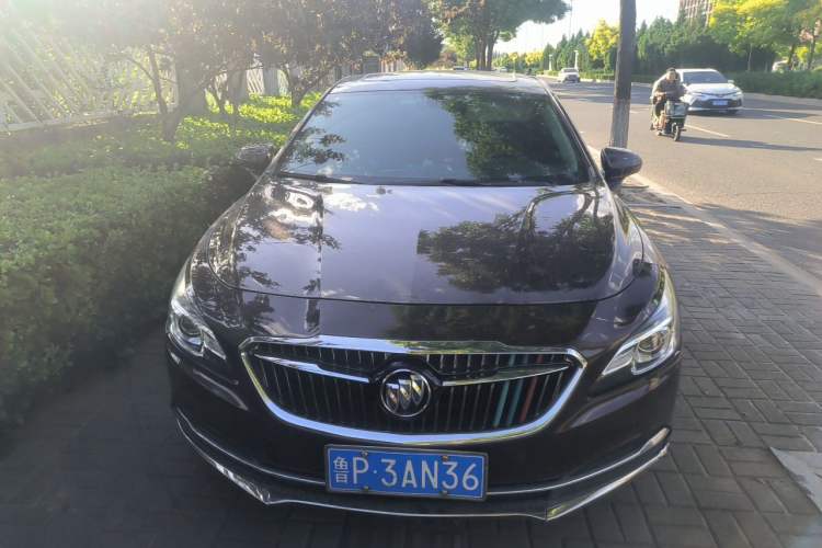 Used Buick LaCrosse 2016 Revised Version 28T Elite Edition Front