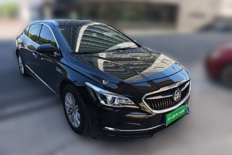 Used Buick LaCrosse 2016 20T Elite Edition Front Right 45 Deg
