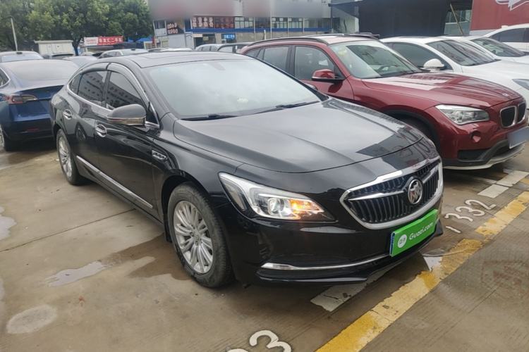 Used Buick LaCrosse 2016 20T Elite Edition Front Right 45 Deg