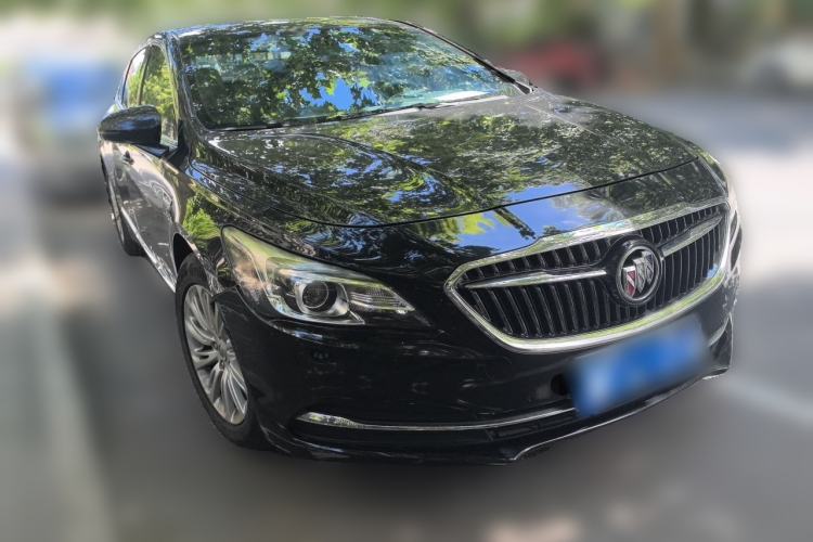 Used Buick LaCrosse 2016 20T Elite Edition Front Right 45 Deg