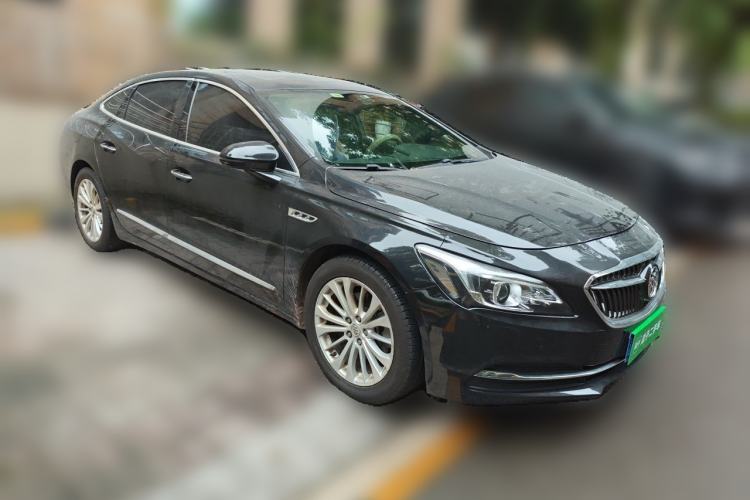 Used Buick LaCrosse 2016 28T Premium Edition Front Right 45 Deg