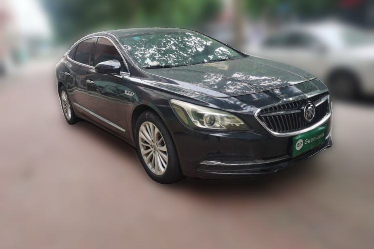 Used Buick LaCrosse 2016 Revised Version 28T Elite Edition Front Right 45 Deg