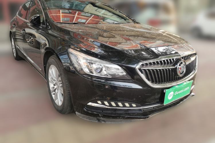 Used Buick LaCrosse 2016 20T Elite Edition Front Right 45 Deg