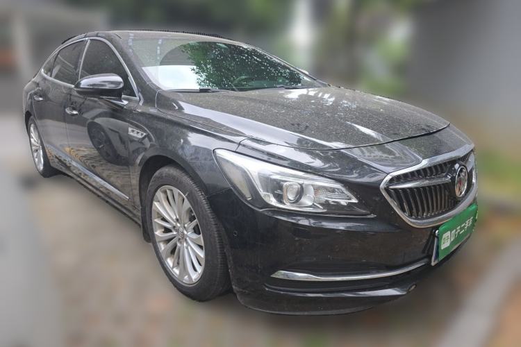 Used Buick LaCrosse 2016 28T Premium Edition Front Right 45 Deg
