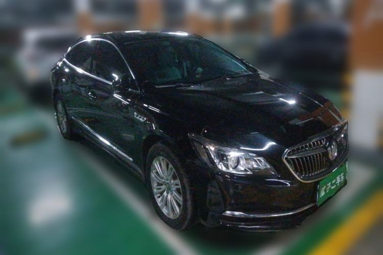 Used Buick LaCrosse 2016 30H Elite Edition Front Right 45 Deg