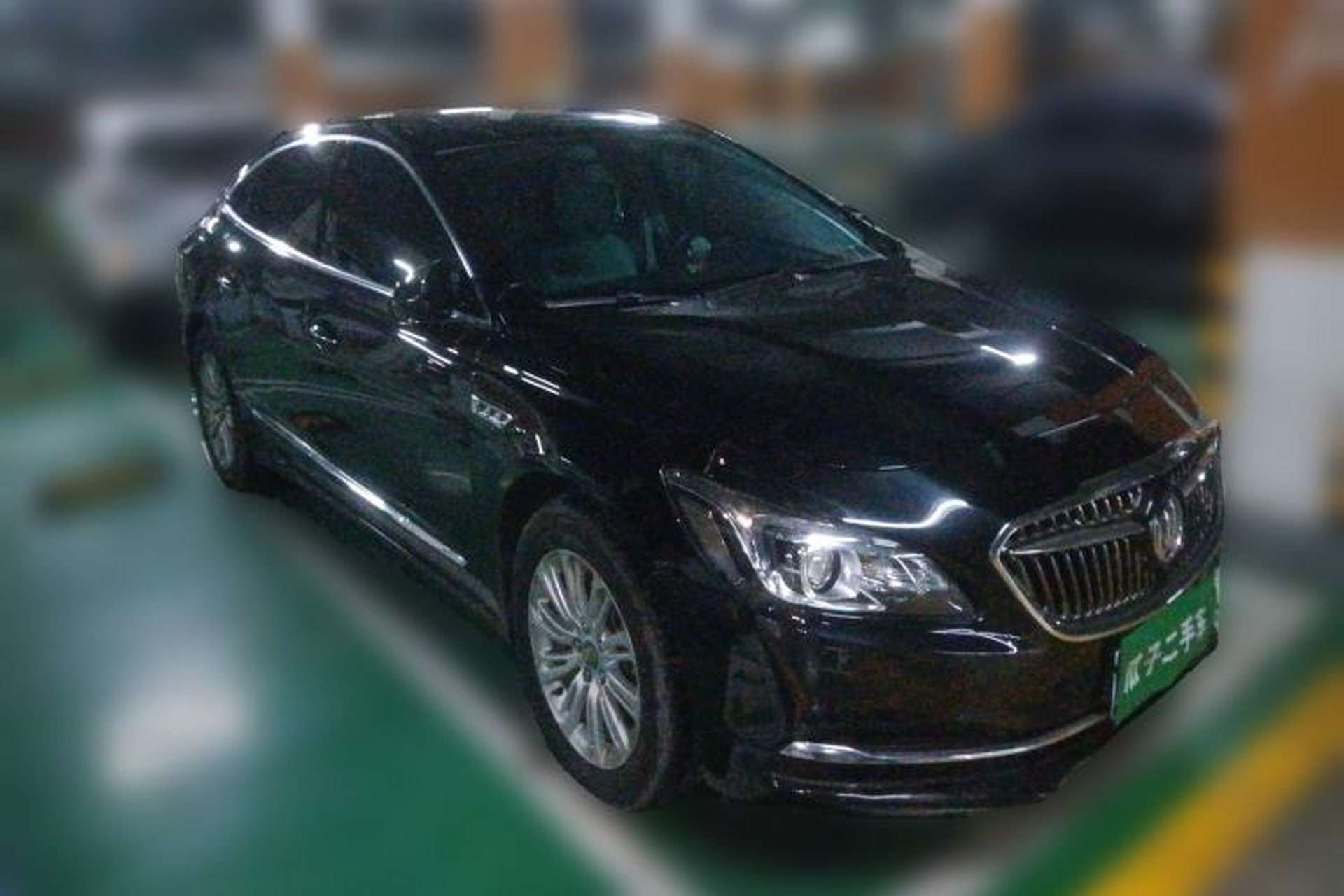 Used Buick LaCrosse 2016 30H Elite Edition Front Right 45 Deg