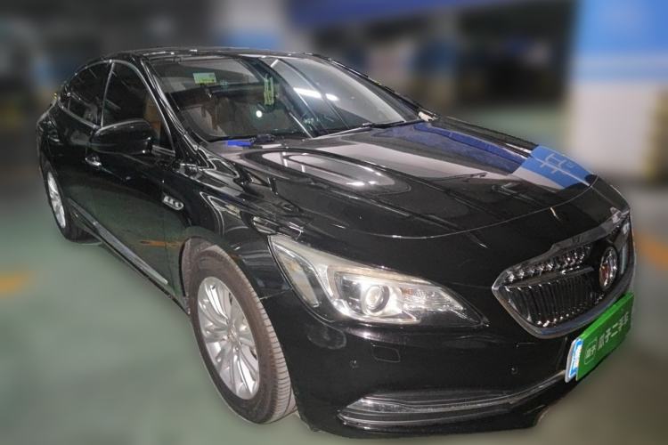 Used Buick LaCrosse 2016 20T Elite Edition Front Right 45 Deg