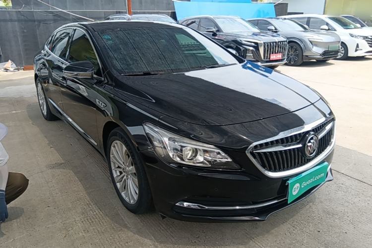 Used Buick LaCrosse 2016 28T Premium Edition Front Right 45 Deg