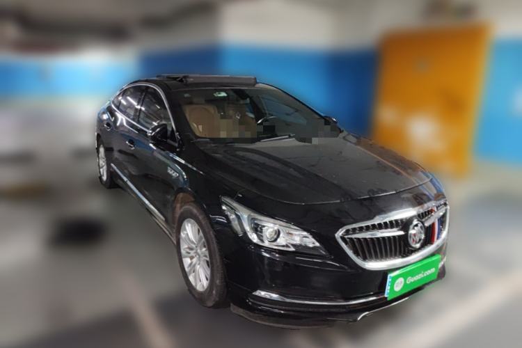 Used Buick LaCrosse 2016 20T Elite Edition Front Right 45 Deg